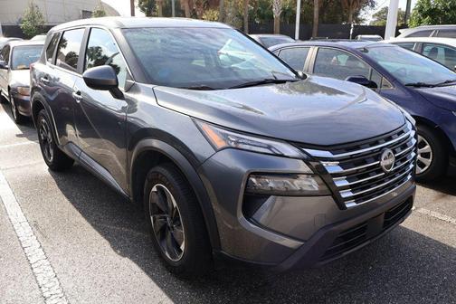 2025 Nissan Rogue SV