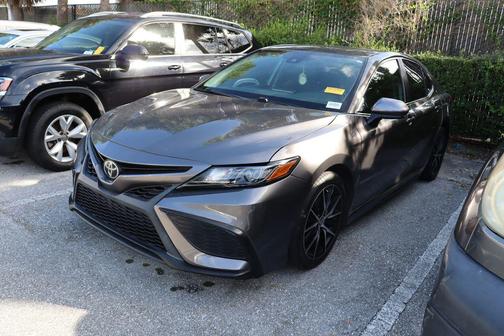 2021 Toyota Camry SE