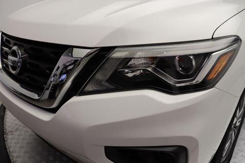 2020 Nissan Pathfinder S 4WD