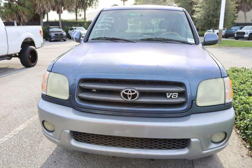 2002 Toyota Sequoia SR5
