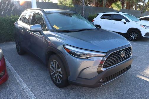 2023 Toyota Corolla Cross XLE