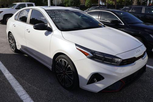 Snow White Pearl 2024 Kia Forte GT