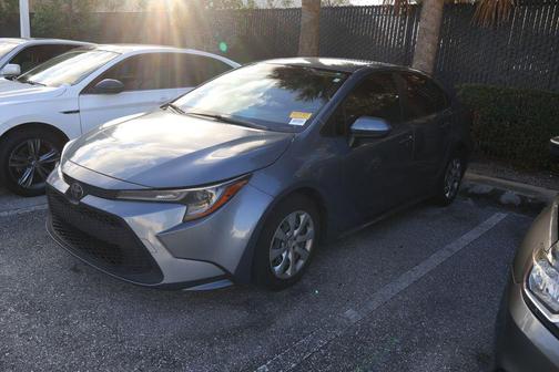 2022 Toyota Corolla LE