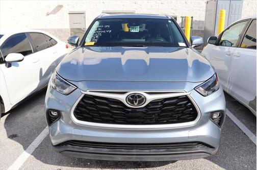 2023 Toyota Highlander XLE