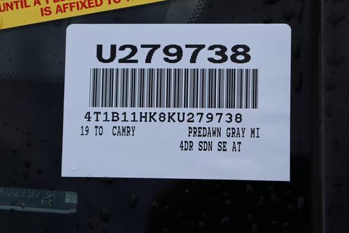 2019 Toyota Camry SE