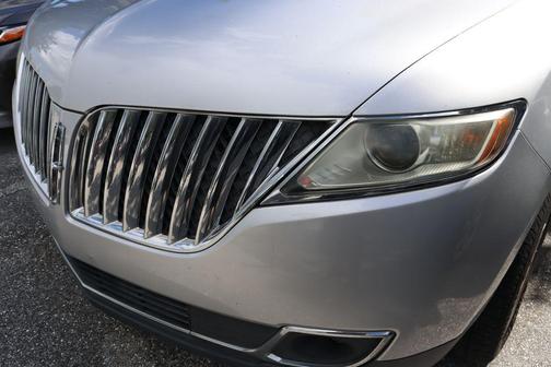 2011 Lincoln MKX Base