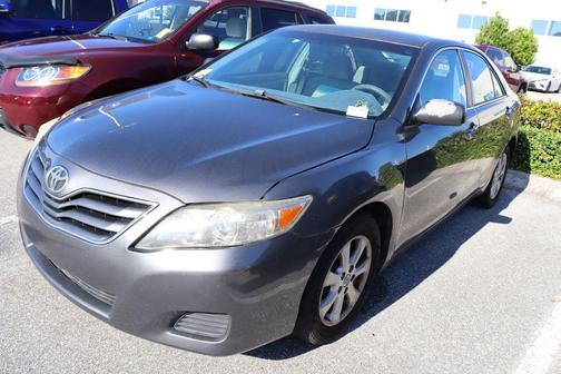 2011 Toyota Camry LE