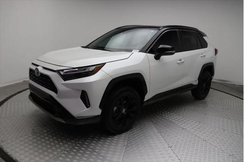 2023 Toyota RAV4 Hybrid SE
