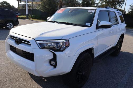 2024 Toyota 4Runner SR5