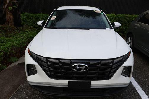 White Pearl 2024 Hyundai TUCSON SEL