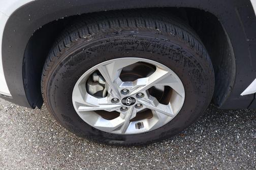 White Pearl 2024 Hyundai TUCSON SEL