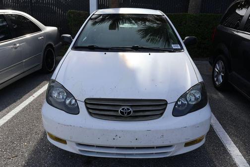 Super White 2003 Toyota Corolla CE