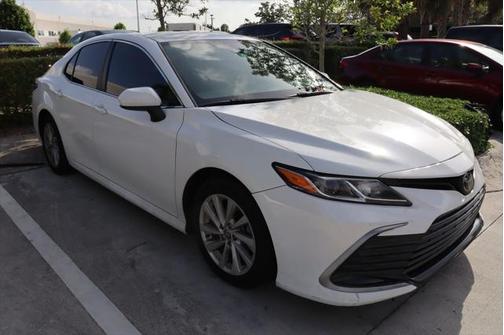 2023 Toyota Camry LE