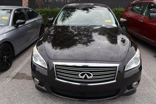 2011 INFINITI M37x Base