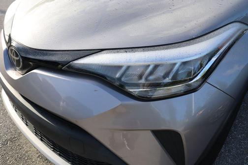 2020 Toyota C-HR LE