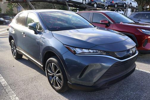 2022 Toyota Venza LE