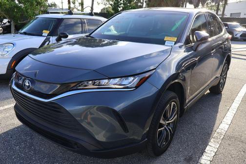 2022 Toyota Venza LE