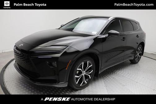 2025 Toyota Crown Signia XLE