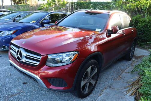 2018 Mercedes-Benz GLC 300 Base