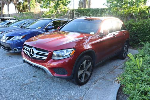 2018 Mercedes-Benz GLC 300 Base
