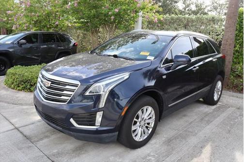 2017 Cadillac XT5 Base