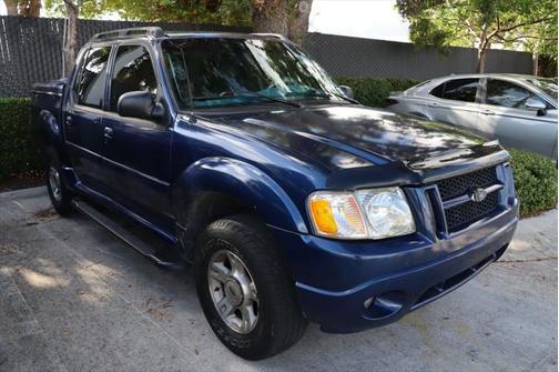 2004 Ford Explorer Sport Trac XLT