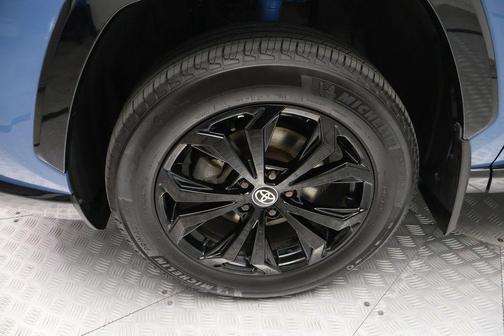 2023 Toyota RAV4 Hybrid SE