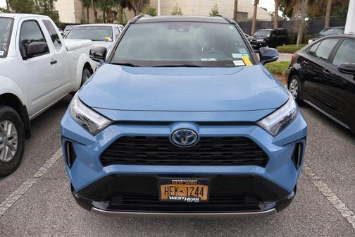 2023 Toyota RAV4 Hybrid SE
