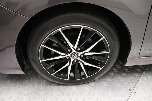 Predawn Gray Mica 2024 Toyota Camry SE