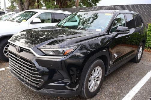 Midnight Black Metallic 2025 Toyota Grand Highlander XLE