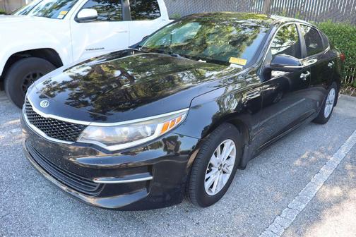 2017 Kia Optima LX