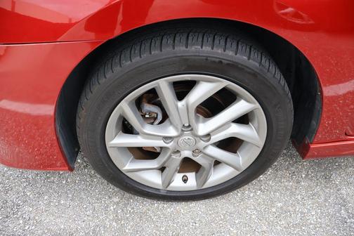 Red Brick 2013 Nissan Sentra SR