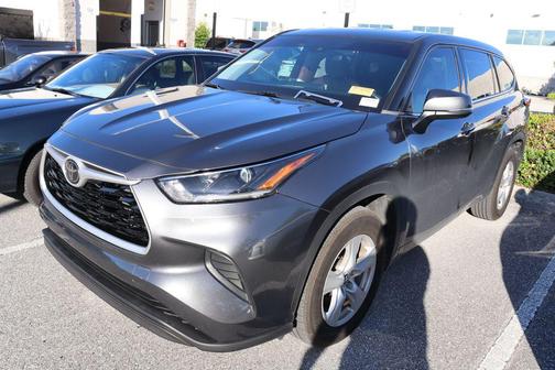 2021 Toyota Highlander L