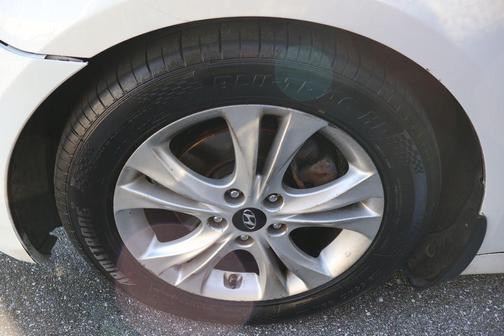 2013 Hyundai SONATA Limited