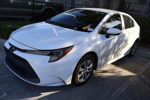 2022 Toyota Corolla LE