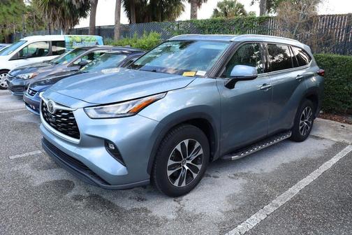 2020 Toyota Highlander XLE