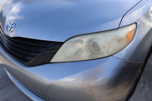 2012 Toyota Sienna Base