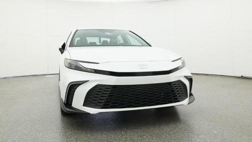 Ice Cap 2026 Toyota Camry SE