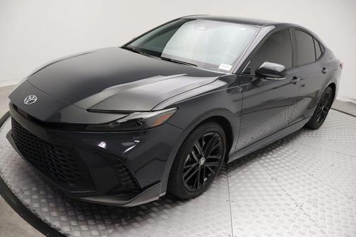 Underground 2025 Toyota Camry SE
