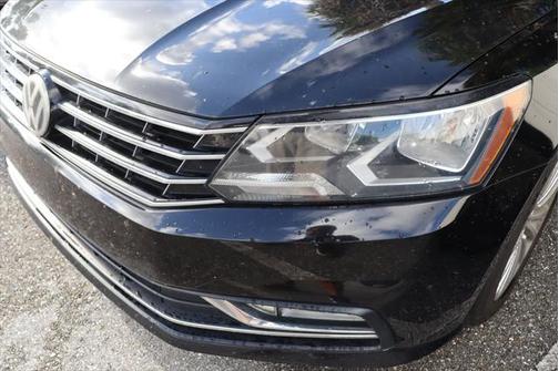 2016 Volkswagen Passat 1.8T SE w/Technology