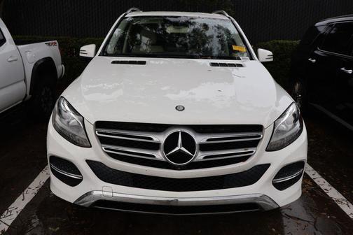 Polar White 2017 Mercedes-Benz GLE 350 Base