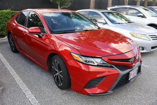 Supersonic Red 2020 Toyota Camry SE