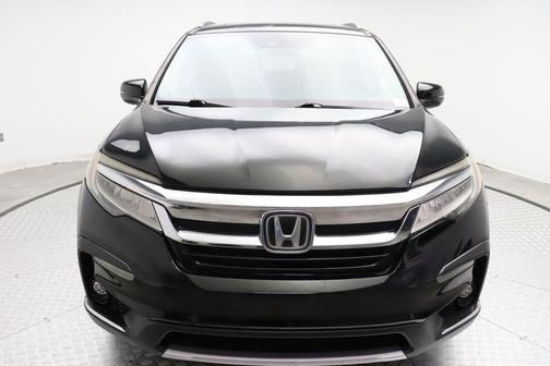 2019 Honda Pilot Touring 8-Passenger