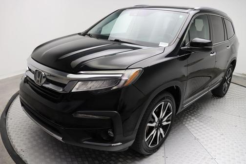 2019 Honda Pilot Touring 8-Passenger