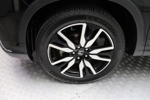 2019 Honda Pilot Touring 8-Passenger