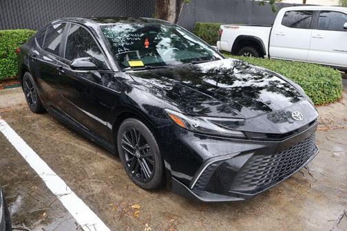 Midnight Black Metallic 2025 Toyota Camry SE