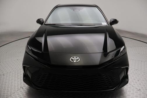 Midnight Black Metallic 2025 Toyota Camry SE