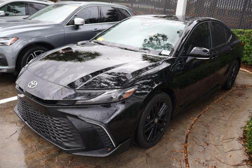 Midnight Black Metallic 2025 Toyota Camry SE