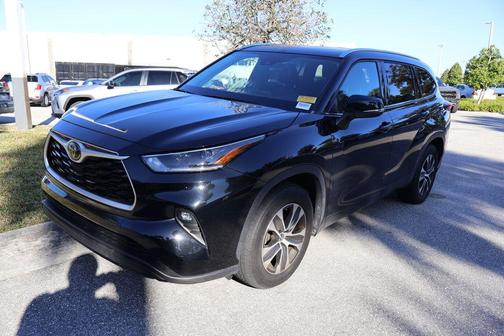 2021 Toyota Highlander XLE
