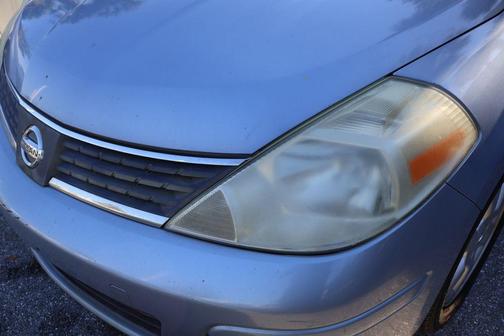 2009 Nissan Versa 1.8 SL